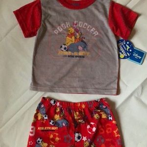 Pajamas Winnie the Pooh Soccer 18 months or 3T polyester Disney Kids ht 31-33"
